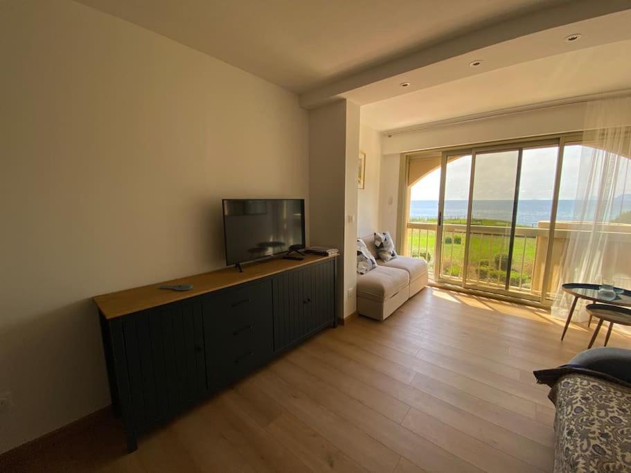 Sea-View - Wifi - Parking Six-Fours-les-Plages Exterior foto